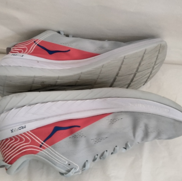 Hoka One One Carbon X running shoes size 11.5 - Picture 7 of 12